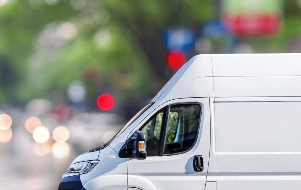Delivery Exception: What Is It? 10 Reasons and Solutions You Should Know In 2025